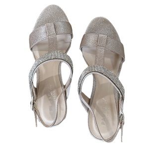 Paradox London Jacey Champagne Shimmer Print Wedges 6M